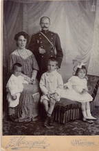 Беляевы с детьми в Польше. Варшава, 1909