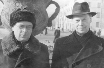 Петр и Михаил Гумилевские, сыновья. Ставрополь, 1958