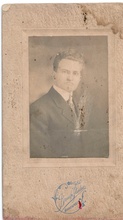 Иерей Алексей Викторович Громцев. 1910 г. Фото из семейного архива А. Мирославского