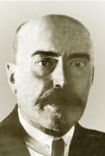 Сын — Александр Львович Владыкин. 1920-е<br>
Ист.: Википедия