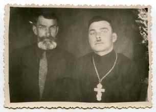 Священник Василий Фандалюк со своим отцом Андреем