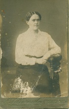 Надежда Евгеньевна Беляева, дочь. Новгород, ок. 1914–1915