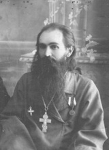Священник Николай Алексеевич Лапкин. 1890-е <br> Ист. Астраханское духовенство