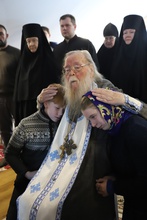 «Истинная любовь может проявиться только в обыденной жизни. Устоит ли твоя любовь, не получая ответа, в непонимании, в полном одиночестве? Если и тогда твоя любовь не умрет, то она действительно достойна гимна апостола Павла. Апостол Павел в Послании к Коринфянам говорит о Господе, что Он 