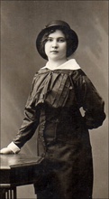 Мария Азарьевна Домрачева, дочь <i>(все фотографии — из личного архива правнучки Н. А. Домрачевой)</i>