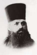 Священник Василий Зыков. Ок. 1910 (Из семейного архива В. А. Антипцевой)