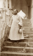 Во время поездки в Николо-Угрешский монастырь. 1924.<br>Ист.: «Друг друга тяготы носите…»