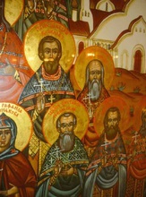 Фрагмент иконы храма Новомучеников и Исповедников Российских в Бутове.
Вверху слева —священномученик Николай (Поспелов)