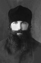 Священник Петр Петриков <br>Ист.: fond.ru