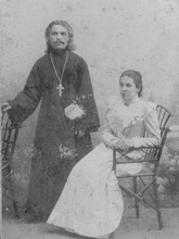 Священник Алексий Тоболкин с супругой. Тобольск, 12 дек. 1901 (ihtus.ru)