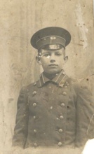 Сын — Павел Попов (позднее Муромцев), гимназист. Чембарск (Белинск). 1910-е.<br>Ист.: Астраханское духовенство